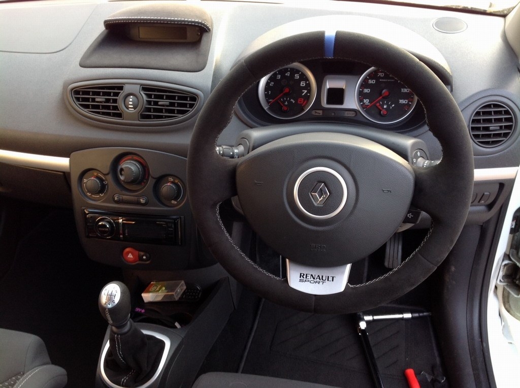 OMP Steering Wheel & Hub fits RENAULT CLIO MK3 197 CUP 2008-2012 15mm SPLINE 