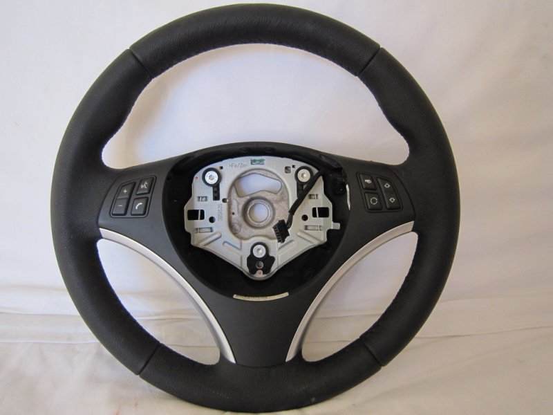 bmw 1 series   Royal Steering Wheels