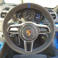 718 spyder - Standard thickness, Dark grey Alcanatara 9002 + Blue ALCANTARA centre stripe, Blue 1078 stitching