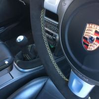 997987-round-airbag-Black-Alcantara-9040-Yellow-centre-band-Yellow-stithing-3
