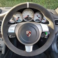 997987-round-airbag-Slightly-thicker-Dark-grey-Alcantara-9002-Light-silver-centre-band-Dark-silver-416-stithing-1