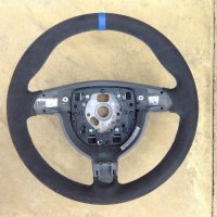 997,987 round airbag - dark grey Alcantara 9002 + blue centre band, grey 415 stithing