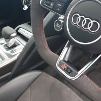 Audi-R8-mk3-Original-thickness-Dark-grey-Alcantara-9002-Red-stitching-3