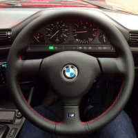 E30 M-tech2 - slightly thicker, printed (grained) leather, Red stitching + centre cover 11