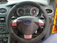 Focus ST 2005 – Perforated leather on sides, Black alcantara topbottom, Silver stitching 2