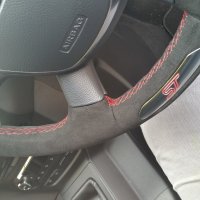 Focus mk3 ST (4-spoke) - Black Alcantara 9040 + Red band at 12 o'clock, Red stitching 3
