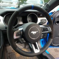 Mustang GT 2015-2018 - Black Alcantara 9040 sides, Nappa top/bottom + Blue centre stripe at 12 o’clock , Blue 1318 stitching