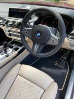 New-7-series-M760Li-2020-HEATED-with-Touch-SENSORS-Padded-Originally-Smooth-Nappa-leather-M-stitching-2