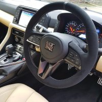GTR 2017 - Black alcantara 9040 + Black centre stripe, Light cream stitching 3