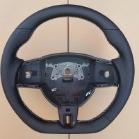 Jaguar XF XK - Slighlty thicker, Thumb grips built up + Flat bottom, Perforated leather on sides,Smooth top-bottom, Silver stitching 1