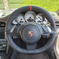 Panamera-997-with-PDK-buttons-Thicker-Thumb-Perforated-leather-on-the-sides-Smooth-topbottom-RED-centres-tripe-Black-stitching-1
