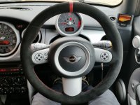 Mini R53 (3-spoke without paddles) – black alcantara 9040 + Red centre band at 12 o'clock, Red stitching 1