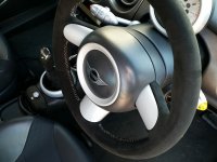 Mini R53 (3-spoke without paddles) – black alcantara 9040 + Silver centre band at 12 o'clock, Silver stitching 2