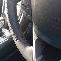 Mondeo-2017with-MF-buttons-and-Paddles-–-Perforated-leather-on-sides-Smooth-topbottom-Black-stitching-2