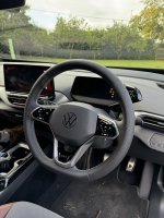 VW-ID.4-HEATED-NO-touch-sensor-Perforated-leather-on-sides-Smooth-leather-top-bottom-Silver-stitching-2