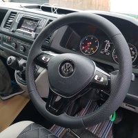 VW-T6-Highline-Slighlty-thicker-Perforated-on-sides-Smooth-top-bottom-Grey-415-stitching-2