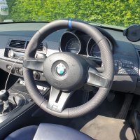 E85-E86-Z4-M-sport-Padded-Originally-Perofrated-leather-on-sides-Smooth-top-bottom-Dark-blue-stripe-Dark-blue-816-stitching